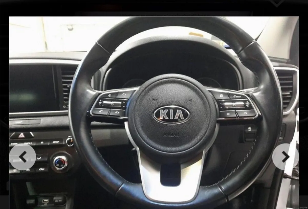 Kia Sportage 2021 - Image 2
