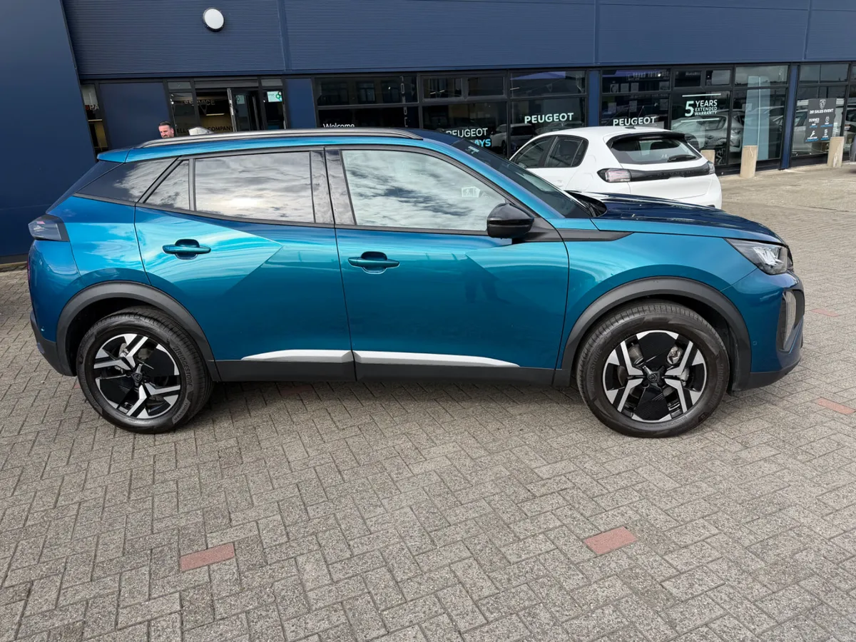 2026 Peugeot 2008 Allure Hybrid 145bhp - Image 5