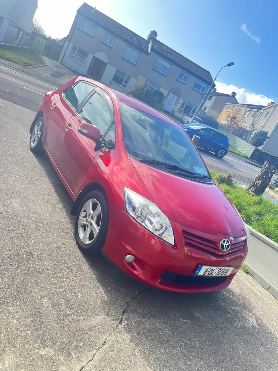 Toyota Auris - Image 1