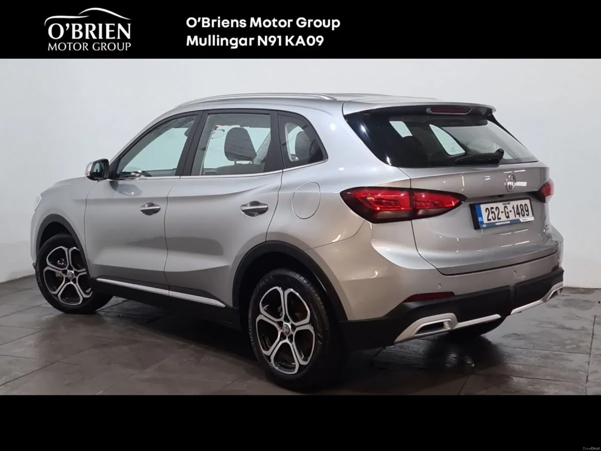 MG ZS Excite HEV - Image 3