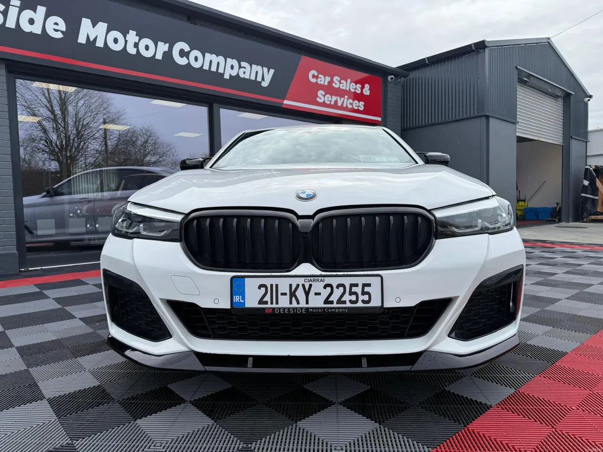 BMW 5-Series 2021, 64km's , NEW 20" ALLOYS - Image 4
