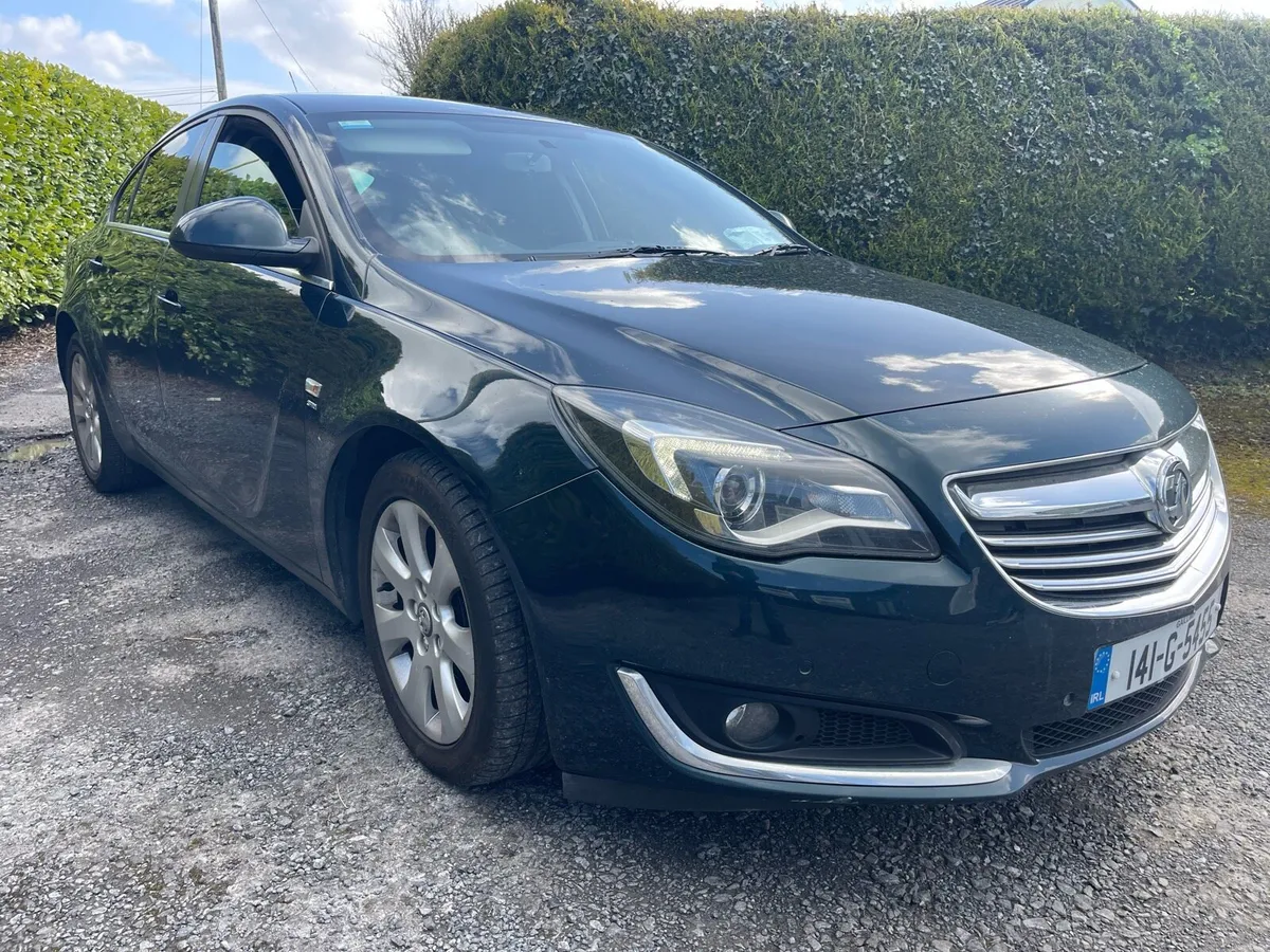 2014 Insignia Sri New Nct & Service - Image 2