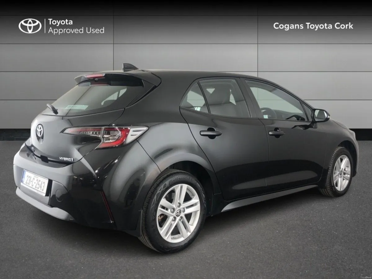 Toyota Corolla LUNA H/B 4DR AUTO - Image 2