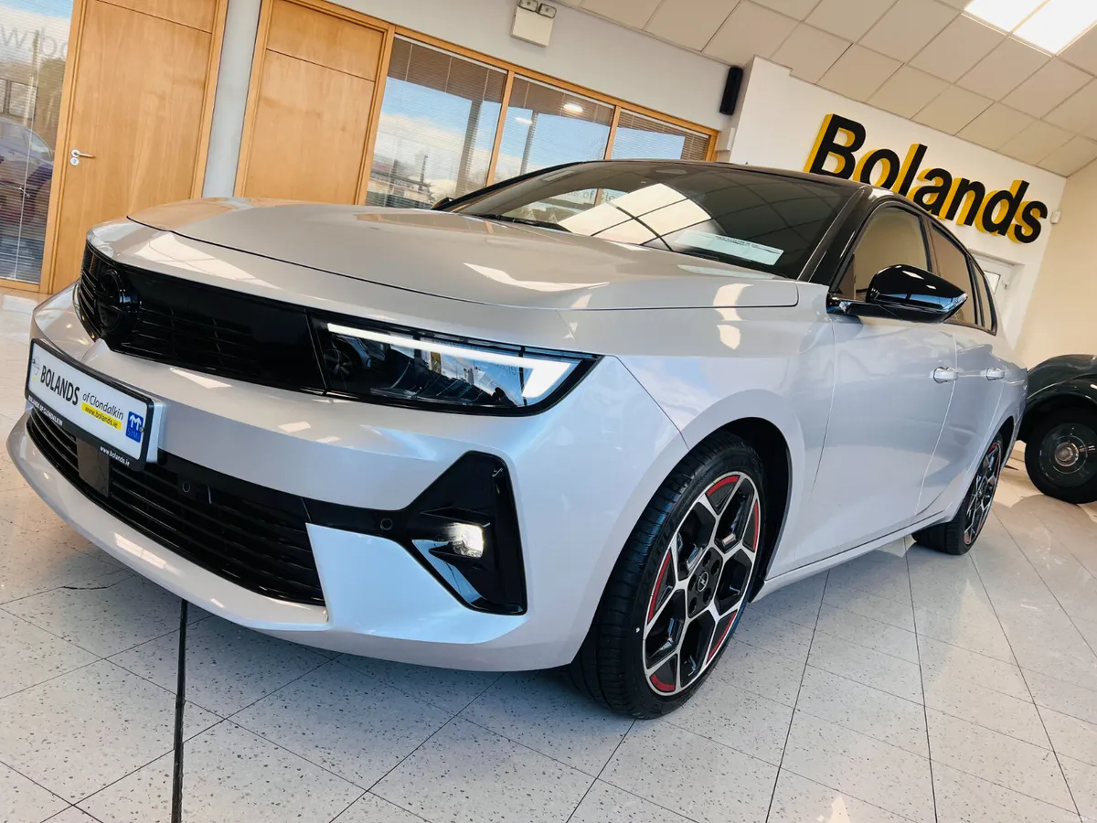 Amazing Car Top Spec GS New Generation Opel Astra - Image 2