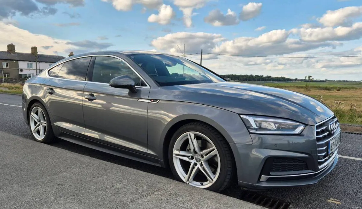 Audi A5 S-line 2.0 TFSI Sportback - Image 1