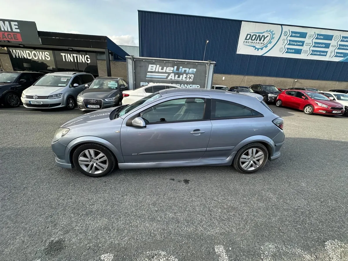 Opel Astra 2009 - Image 4
