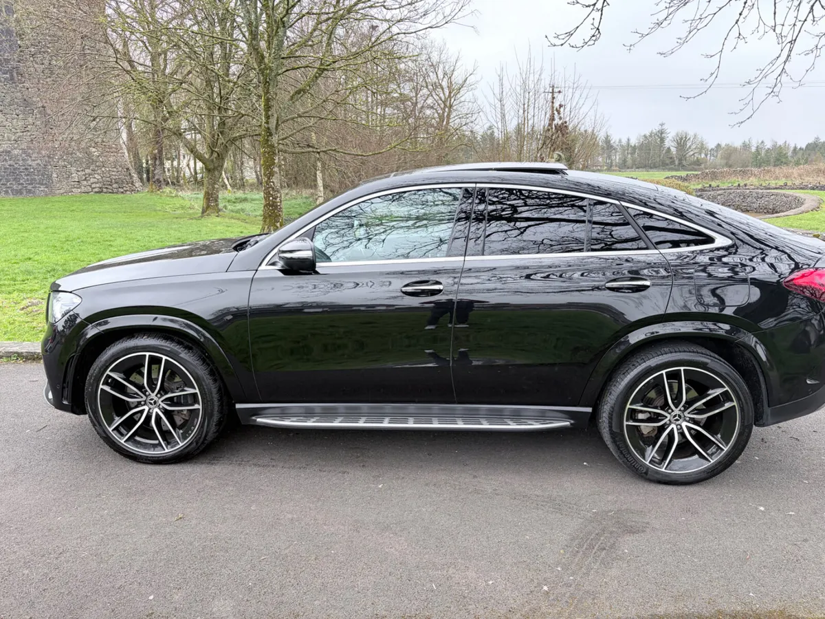 Mercedes-Benz GLE AMG Premium Plus Coupe - Image 3