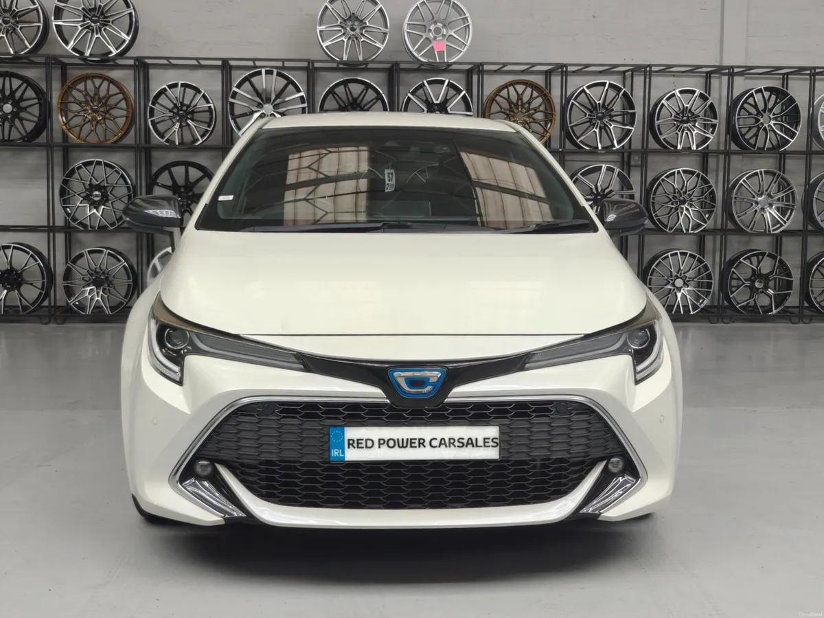 2018 Toyota Corolla Sport//Low kms - Image 3