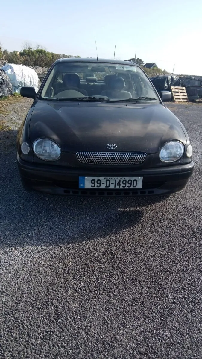 Toyota Corolla 1999 - Image 2
