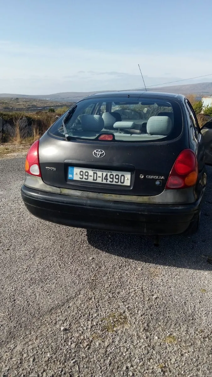 Toyota Corolla 1999 - Image 4