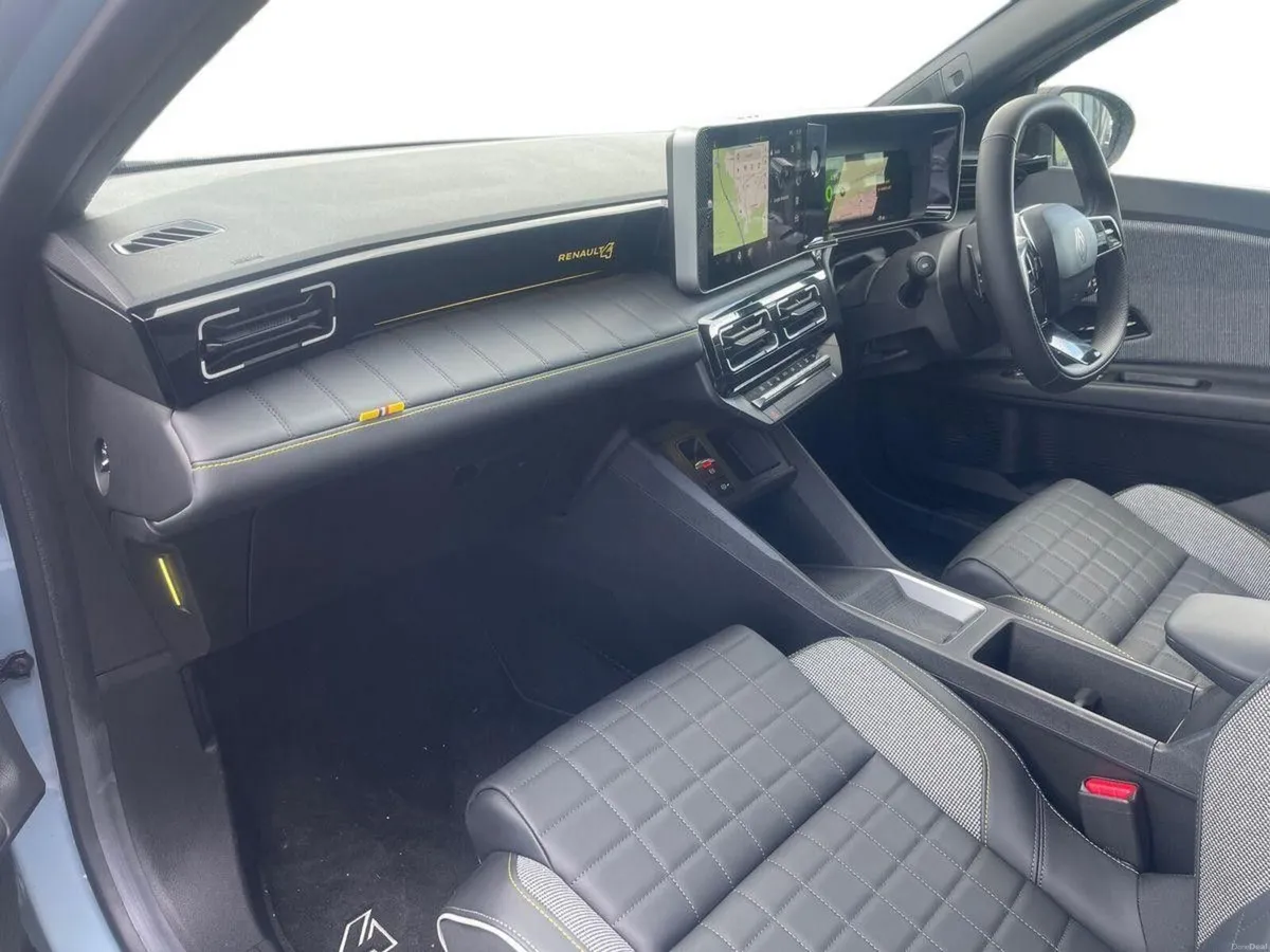 Renault 4 iconic 52kWh 150hp - Image 2