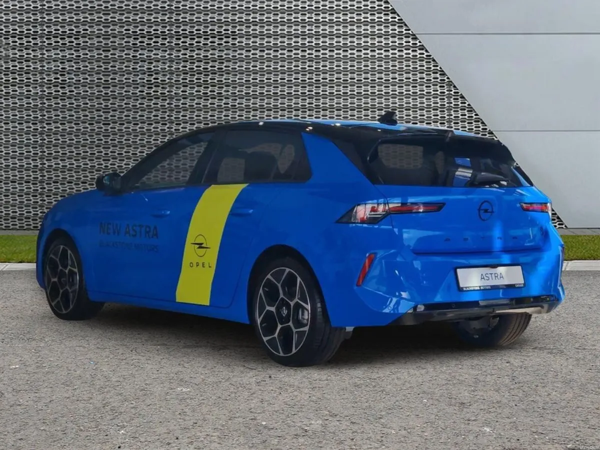 Opel Astra GS 1.5 Turbo D 130PS 8 Speed Auto - Image 3