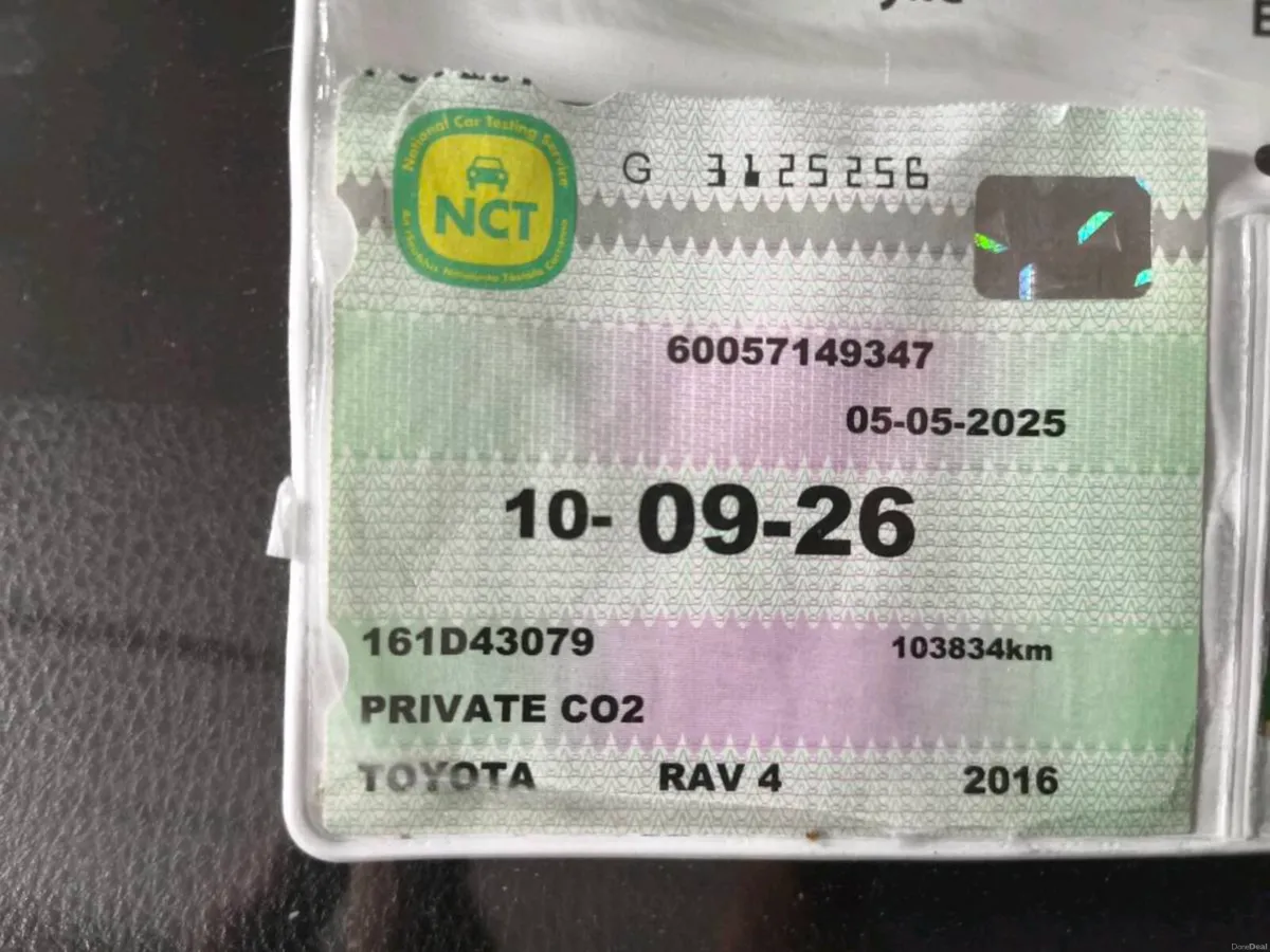 Toyota rav4 very low km - Image 3