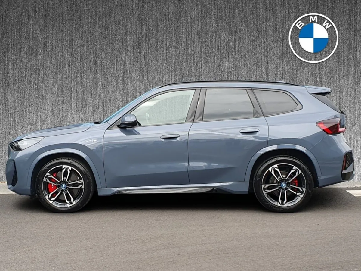 BMW iX1 eDrive20 M Sport - Image 3