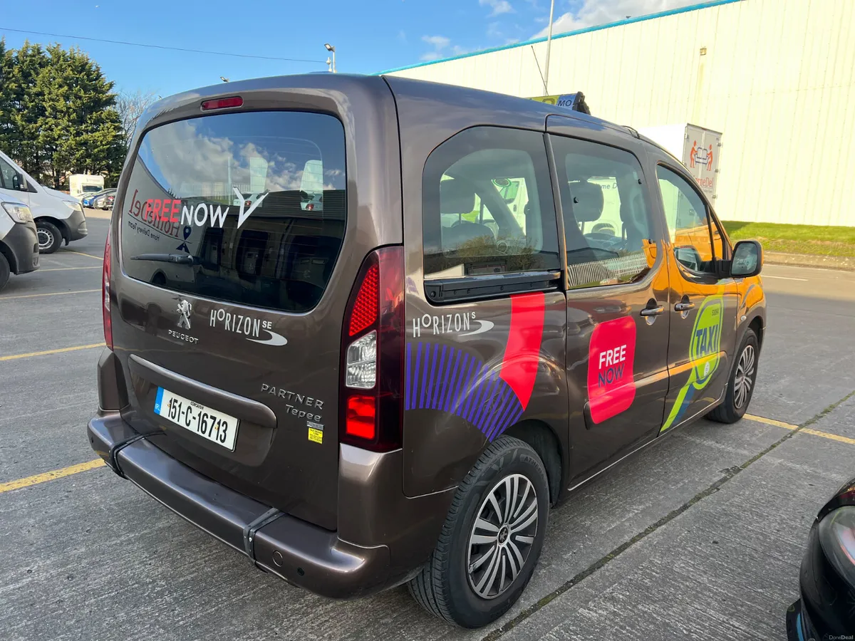 Peugeot Partner 2015 Auto NCT 09/26 TAX 09/26 - Image 4