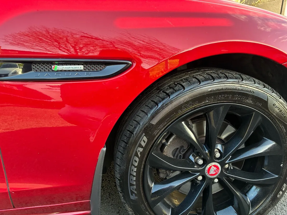 Jaguar XF R-Sport automatic - Image 3