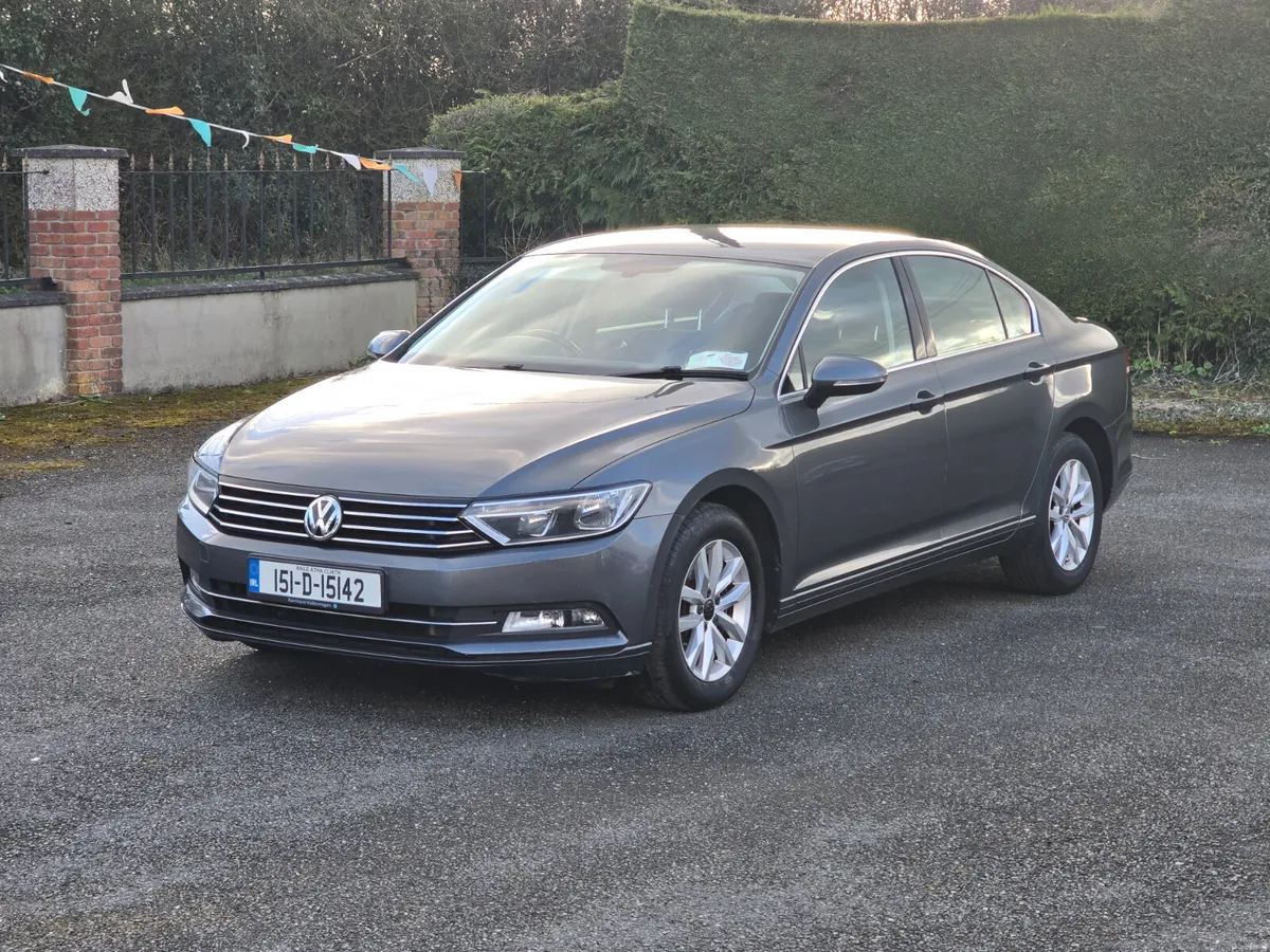 Volkswagen Passat Comfortline - Image 2