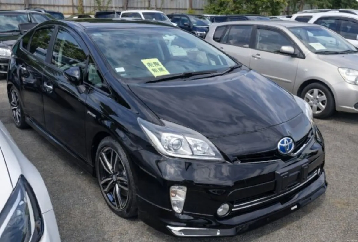 Toyota Prius 2014 - Image 1