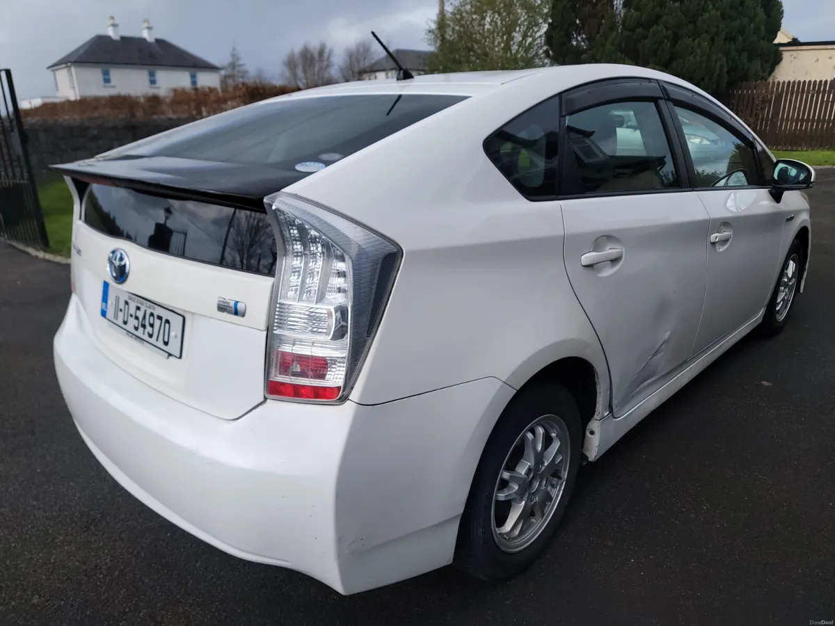 Toyota Prius 2011 Tax + nct  085 2697260 - Image 3