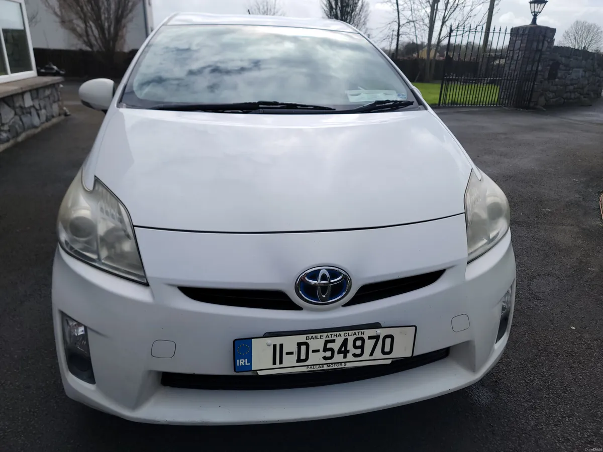 Toyota Prius 2011 Tax + nct  085 2697260 - Image 4