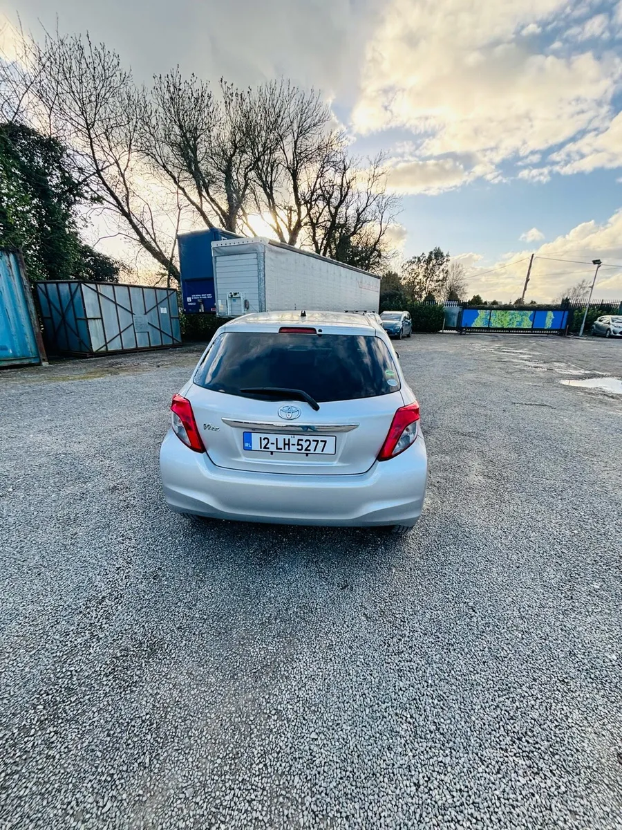 Toyota Vitz 2012 Automatic - Image 3