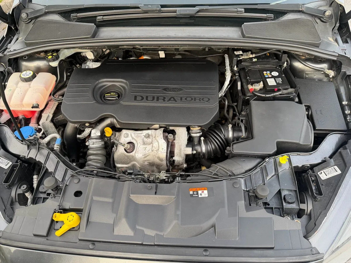 Ford focus - Image 2