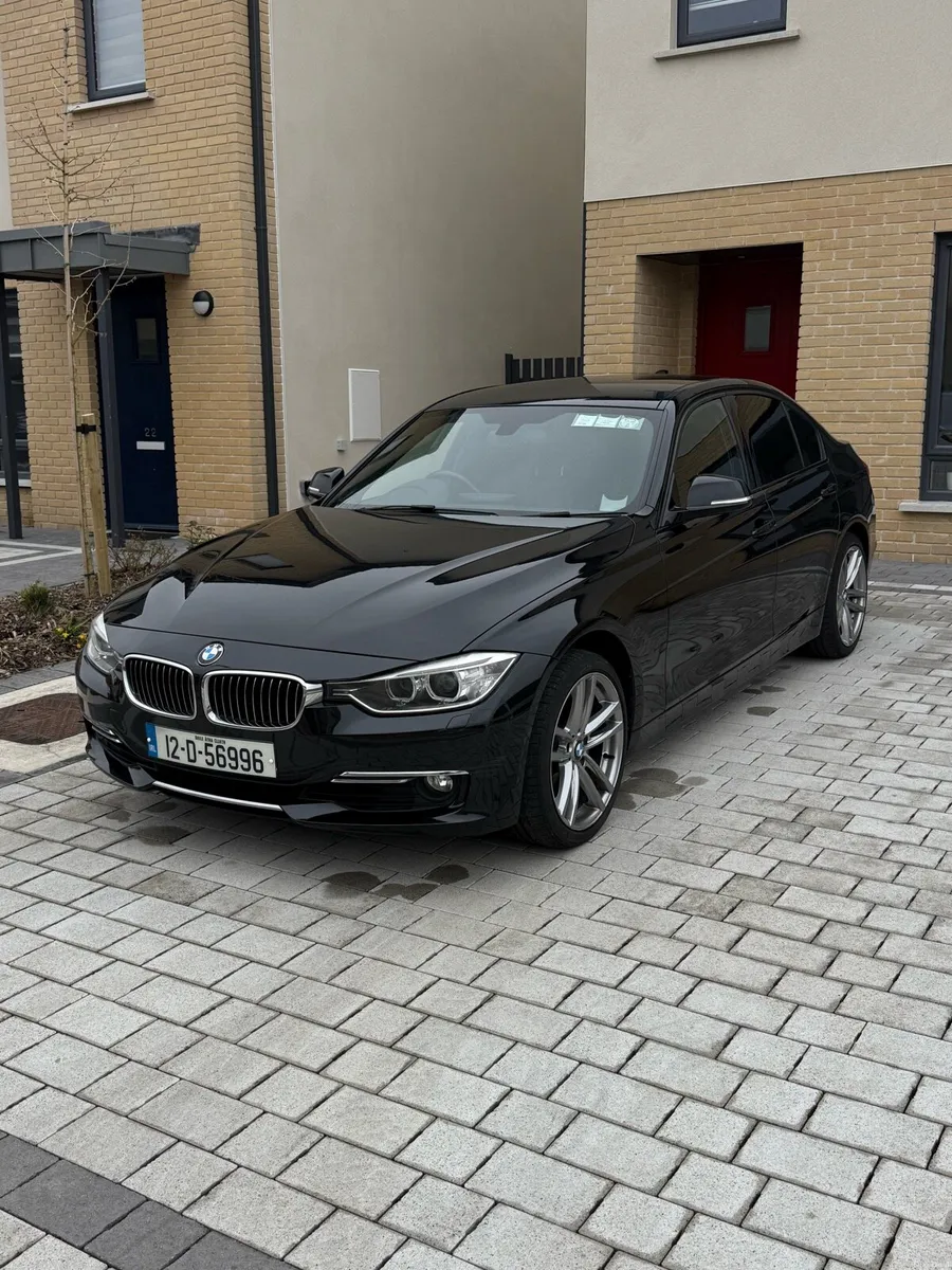 BMW 328i F30 - Image 1