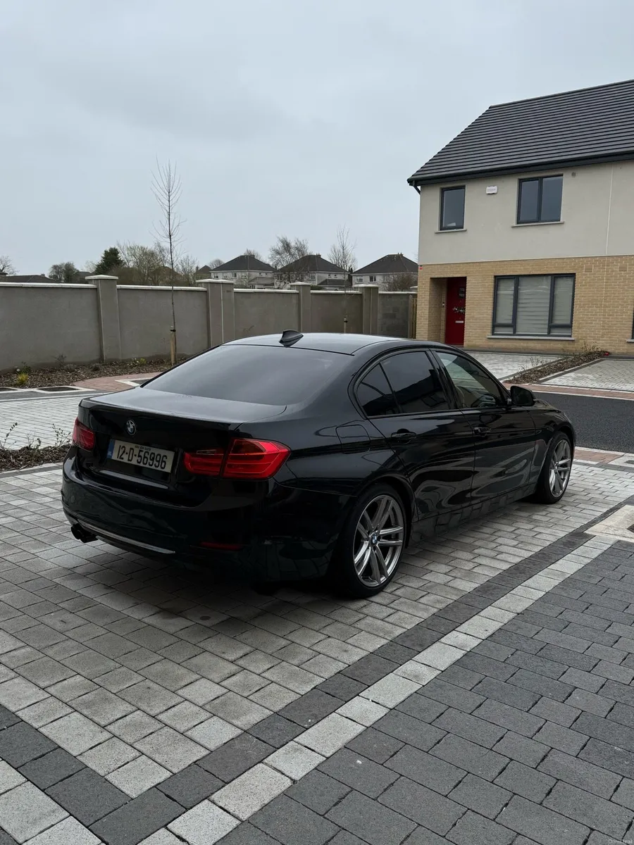 BMW 328i F30 - Image 4