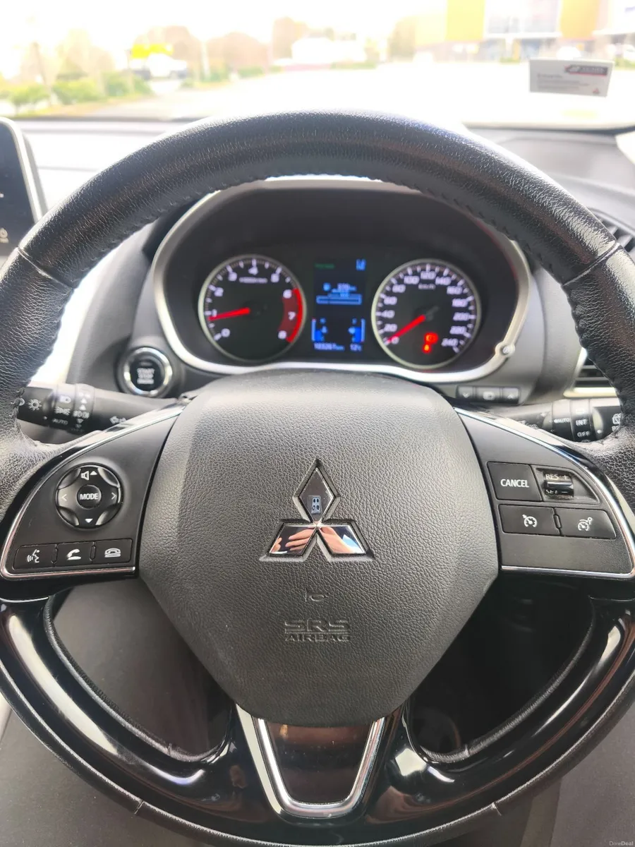 Mitsubishi Eclipse Cross 2018 - Image 4