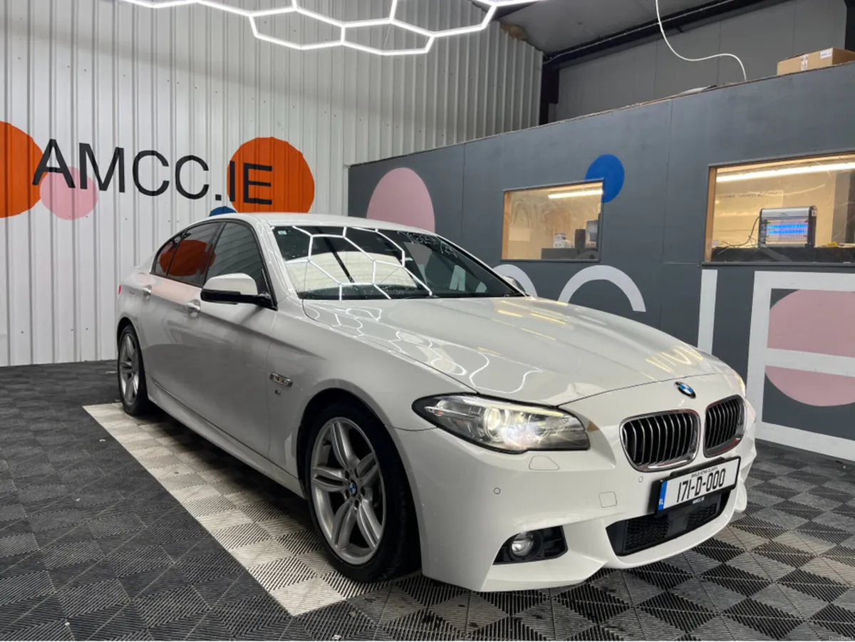BMW 5-Series 2017 BMW 523D M-SPORT 2.0 AUTOMATIC / - Image 1