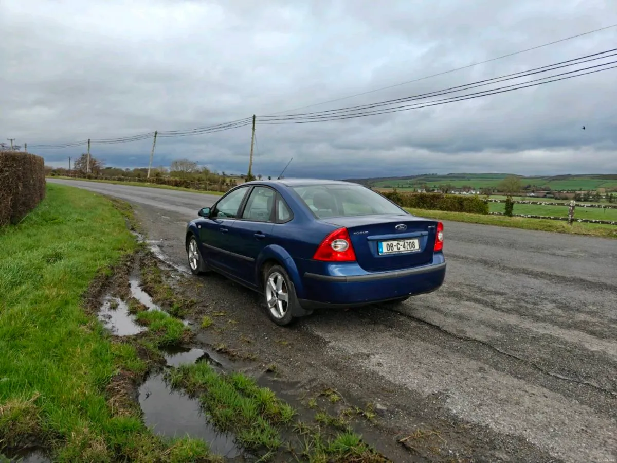 Ford Focus 1.6 Petrol with TAX and NCT - Image 4