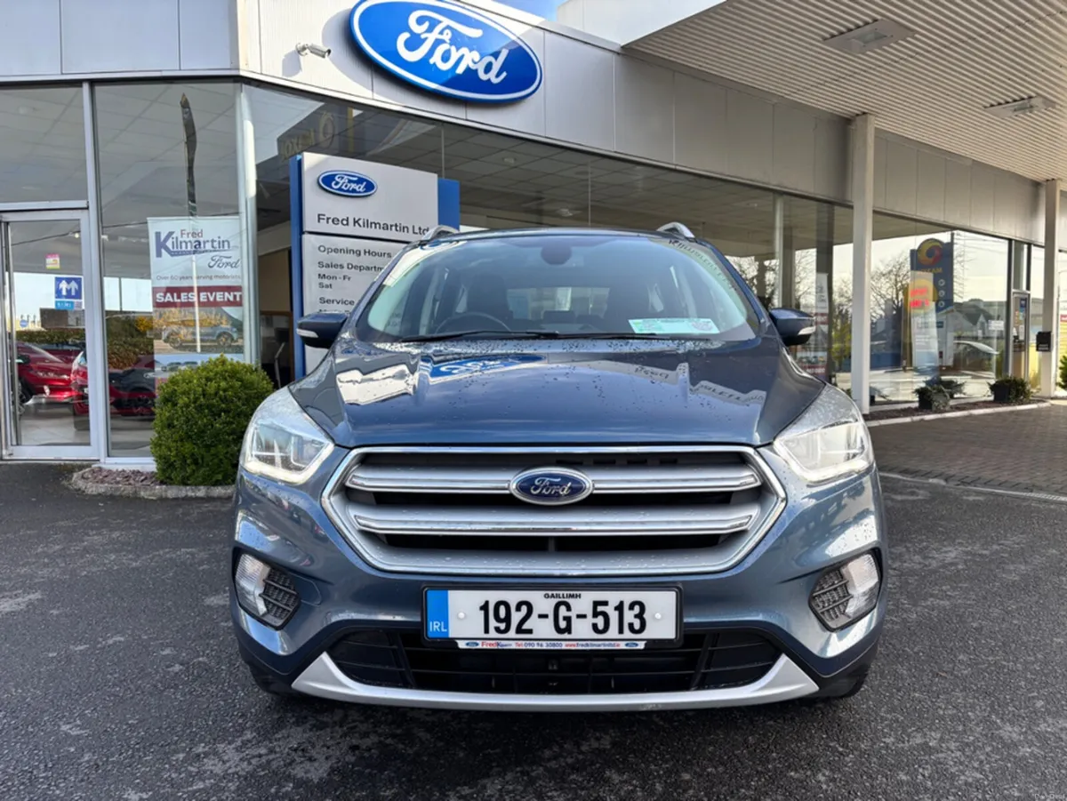 Ford Kuga TITANIUM 1.5 TDCI 120PS 4DR MAN - Image 2
