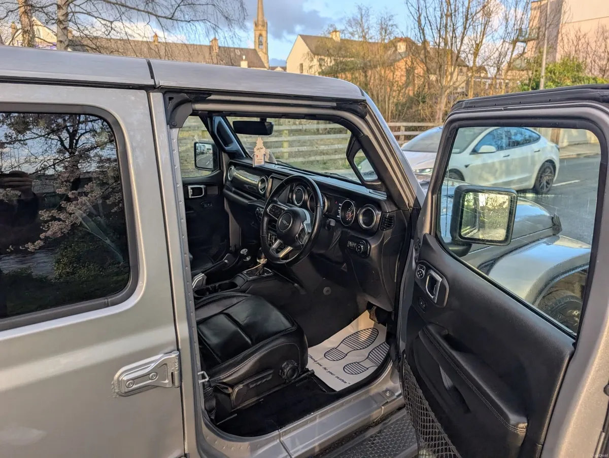 Jeep Wrangler 2020 - Image 4