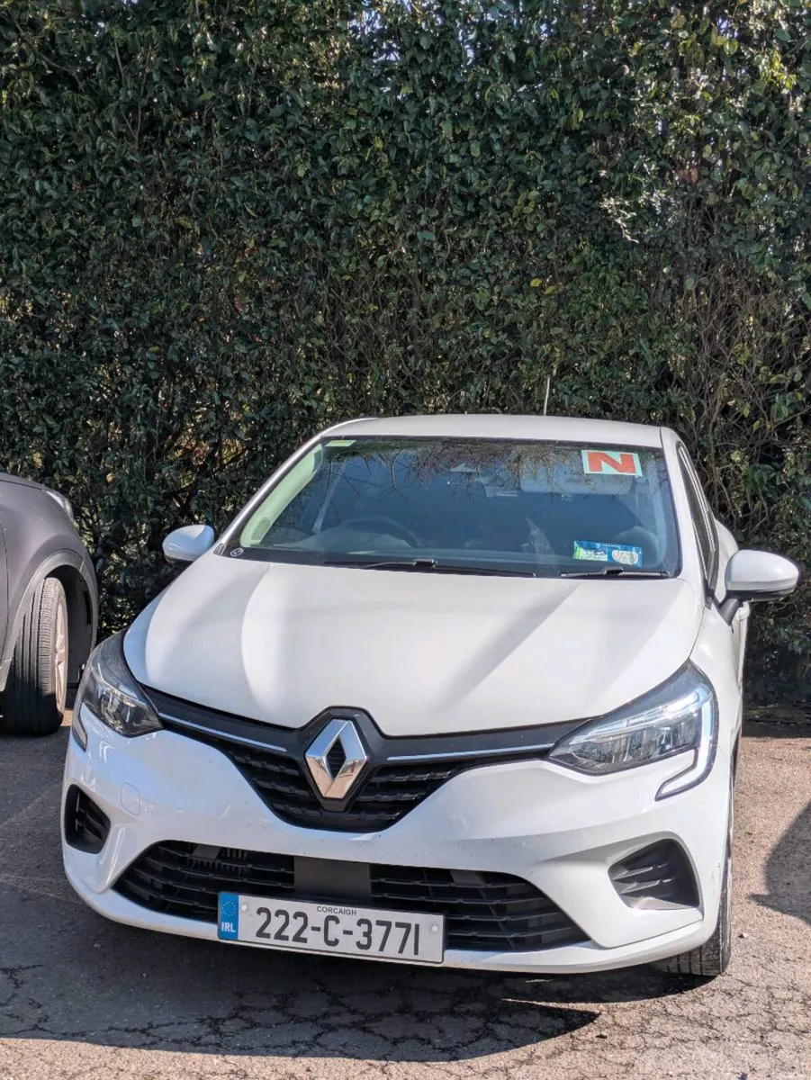 2022 Renault Clio Dymanique TCe90 - Image 1