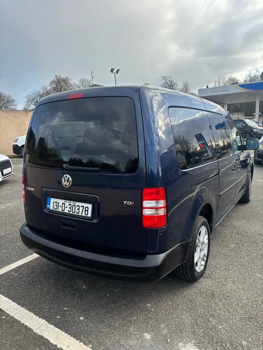 Vw caddy 7 seater automatic - Image 4