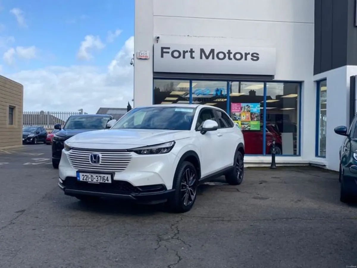 Honda HR-V 1.5 Petrol Hybrid , Elegance Model - Image 2