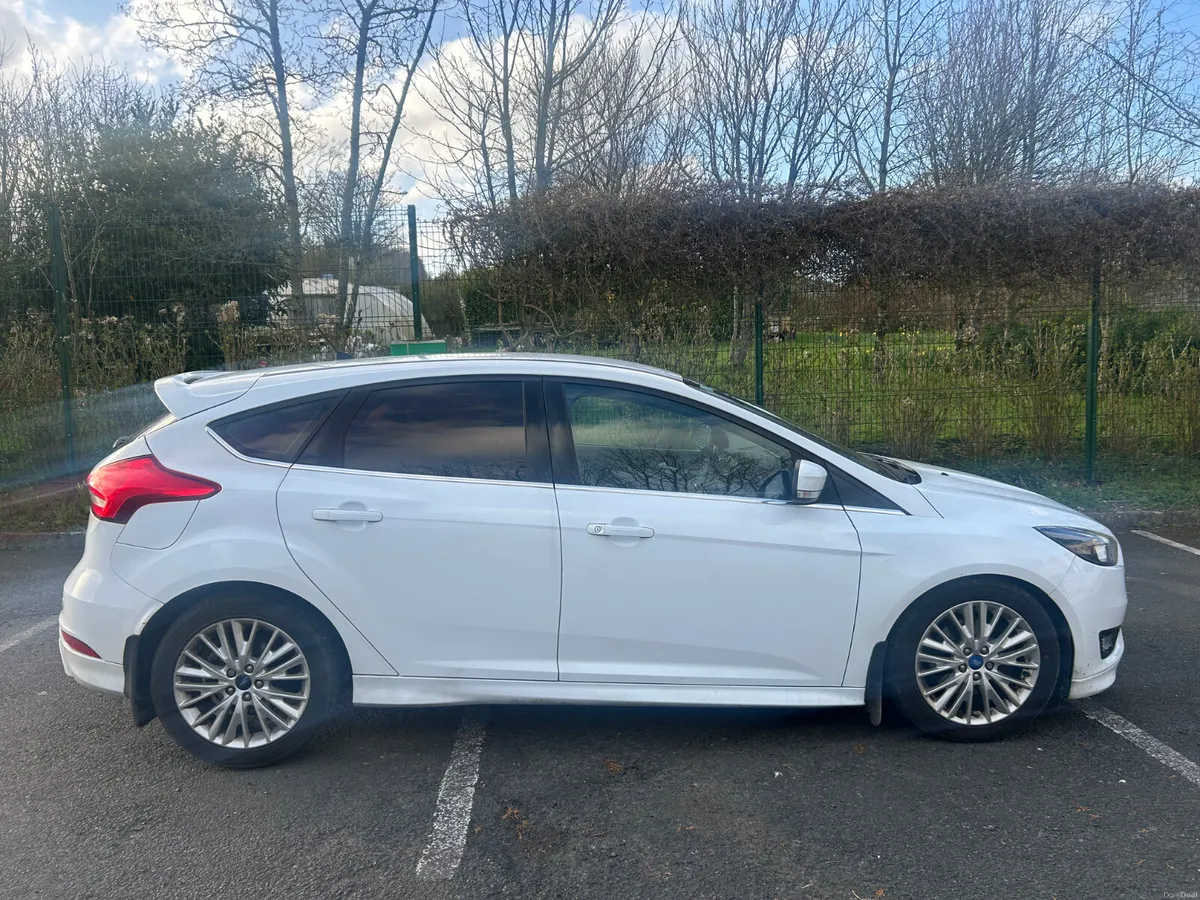Ford Focus 2016, Zetec S , 150ps - Image 3
