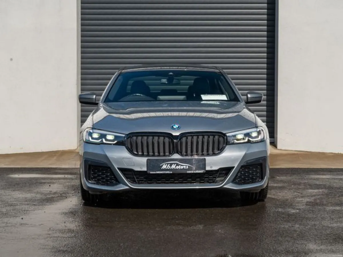 BMW 5-Series 530E M SPORT - Image 2