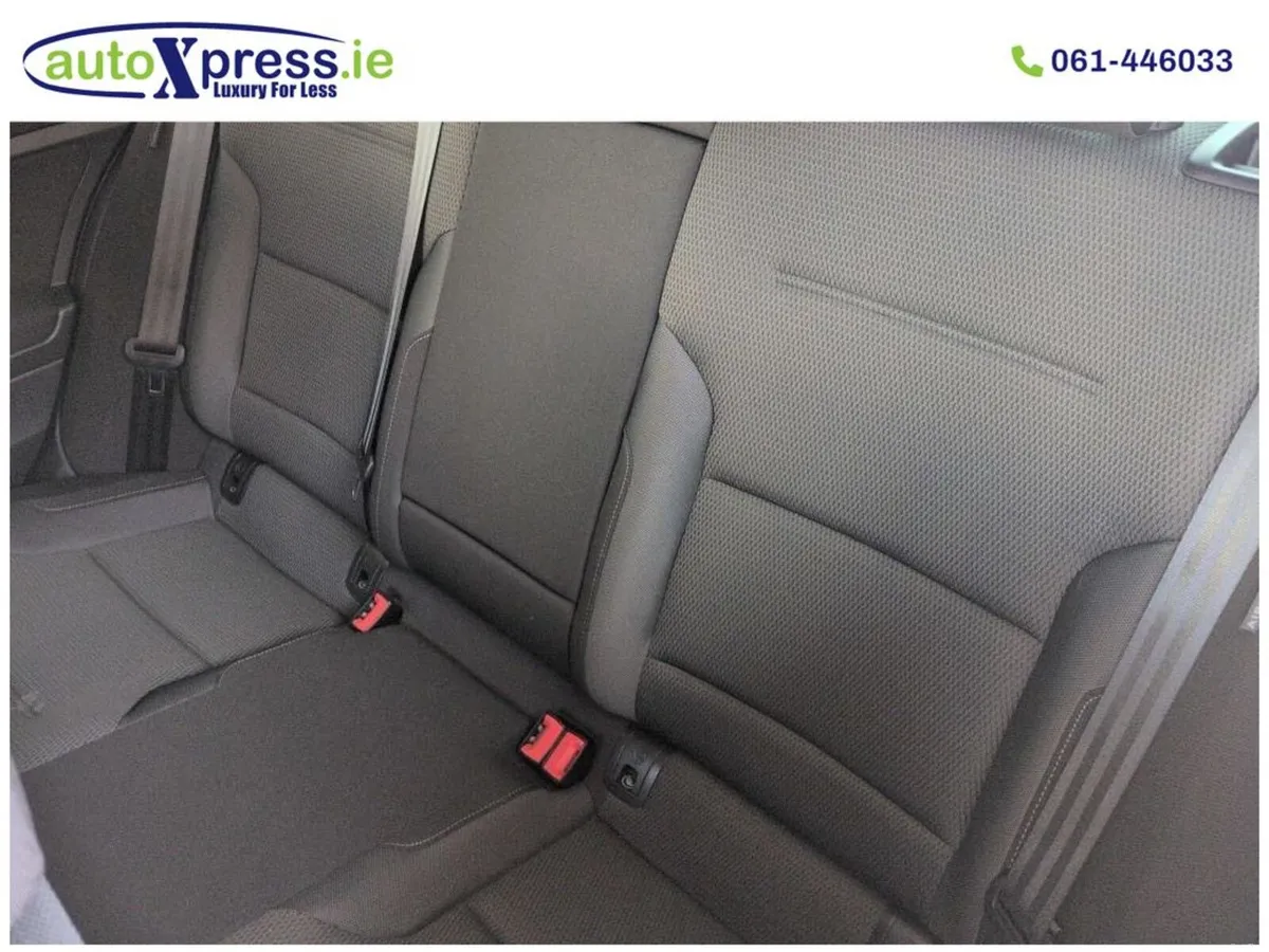 Volkswagen Golf 1.2 	TSI COMFORT LINE, Reversing c - Image 4