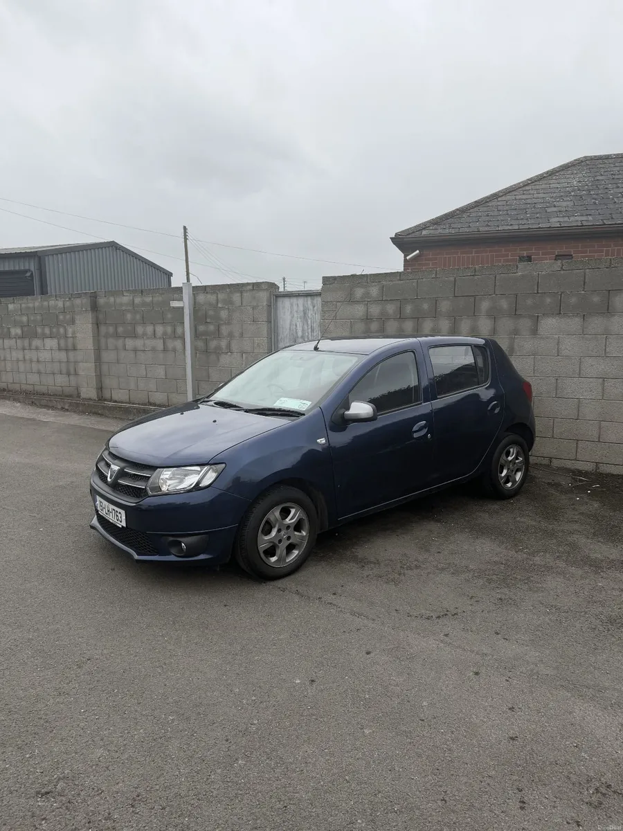 Dacia Sandero 2015 - Image 1