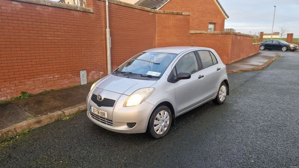 2007 Toyota Yaris 1ltr petrol - Image 3