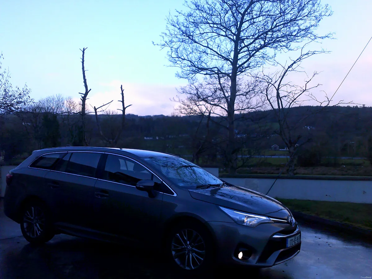 Toyota Avensis 2017 - Image 5