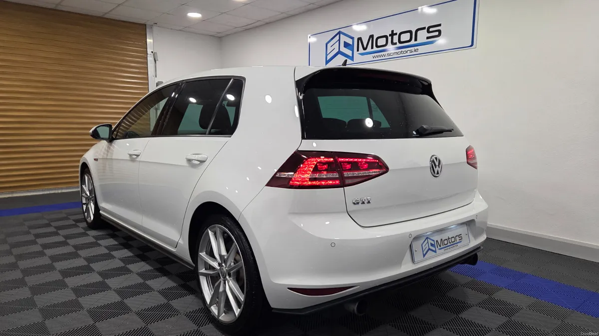 Volkswagen Golf GTI - 1 Owner from new - Image 3