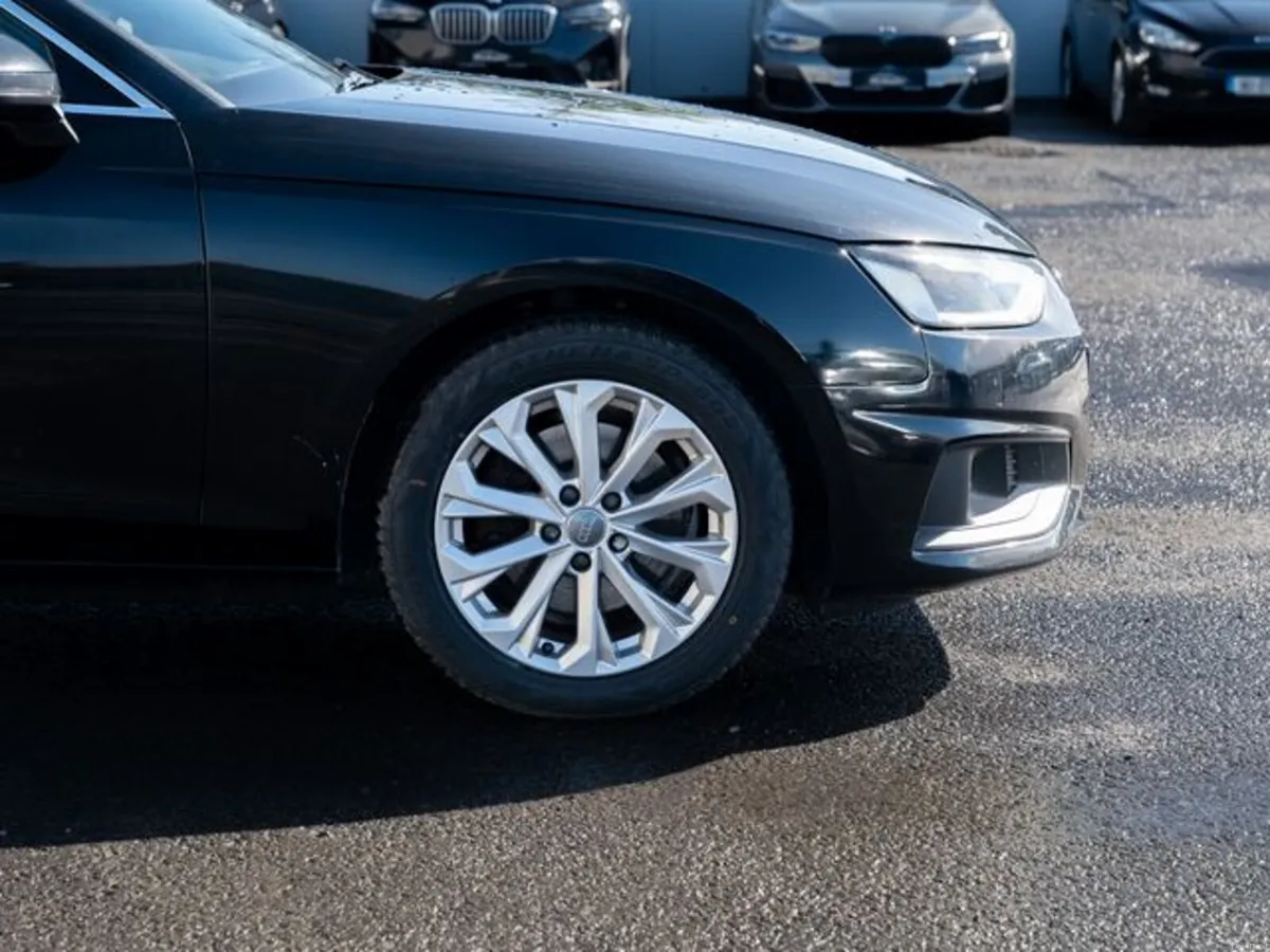 Audi A4 AVANT TDI TECHNIK - Image 4