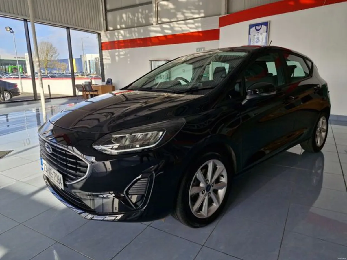 Ford Fiesta Trend Connected 1.1 075 M5 4DR - Image 2