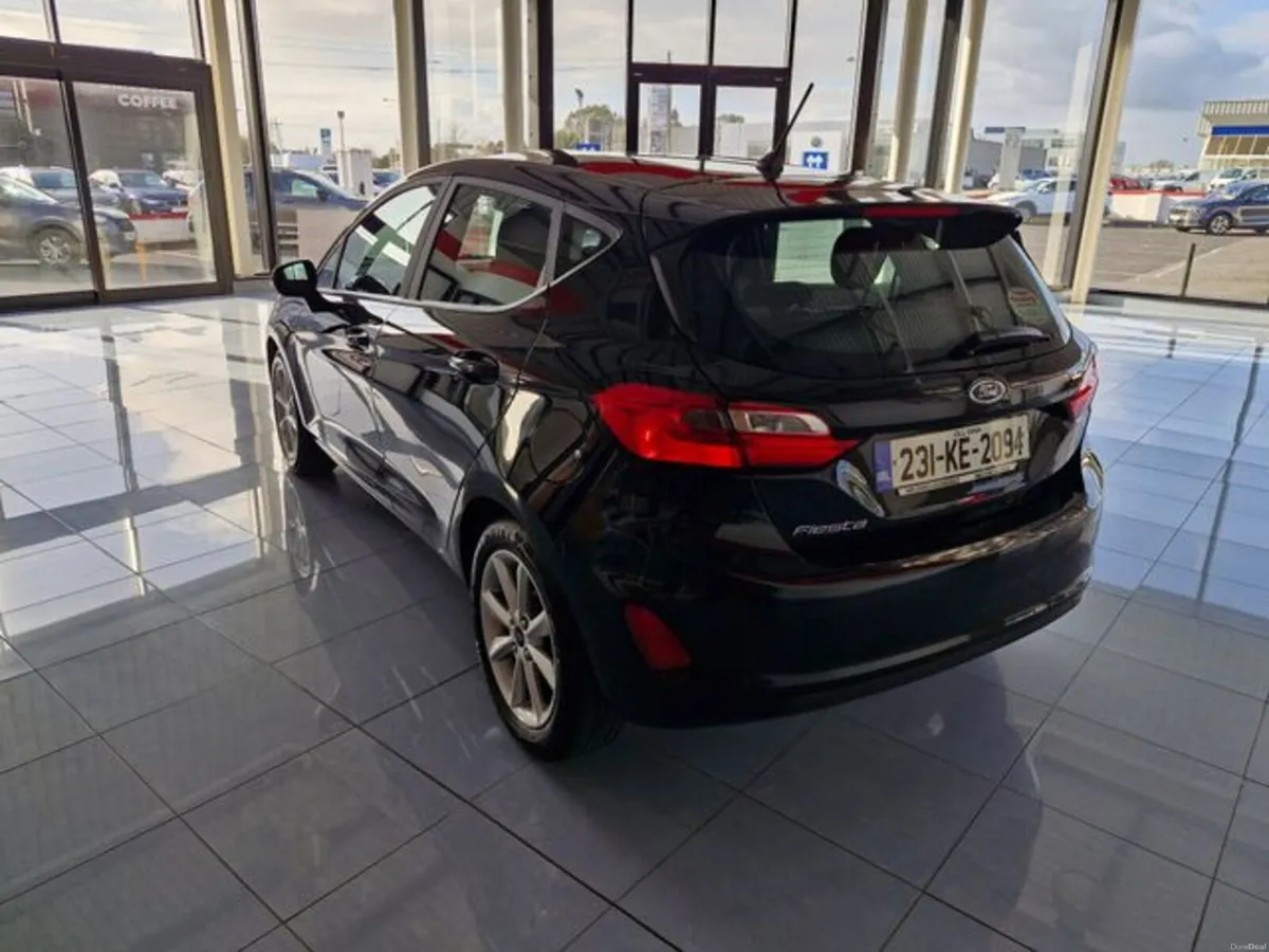 Ford Fiesta Trend Connected 1.1 075 M5 4DR - Image 3