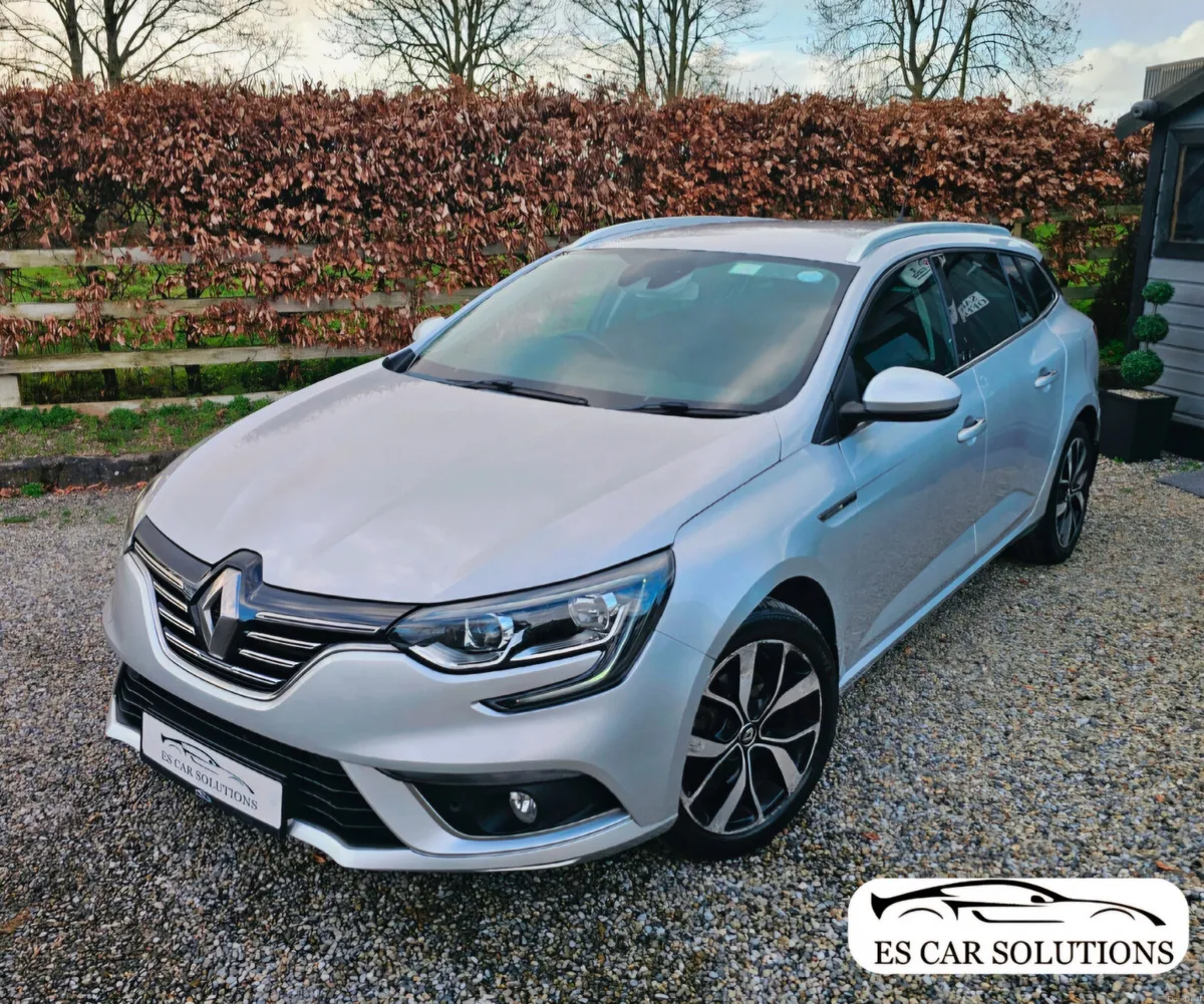 201 Renault Megane 1.3 TCE New 2YR NCT Low mileage - Image 1