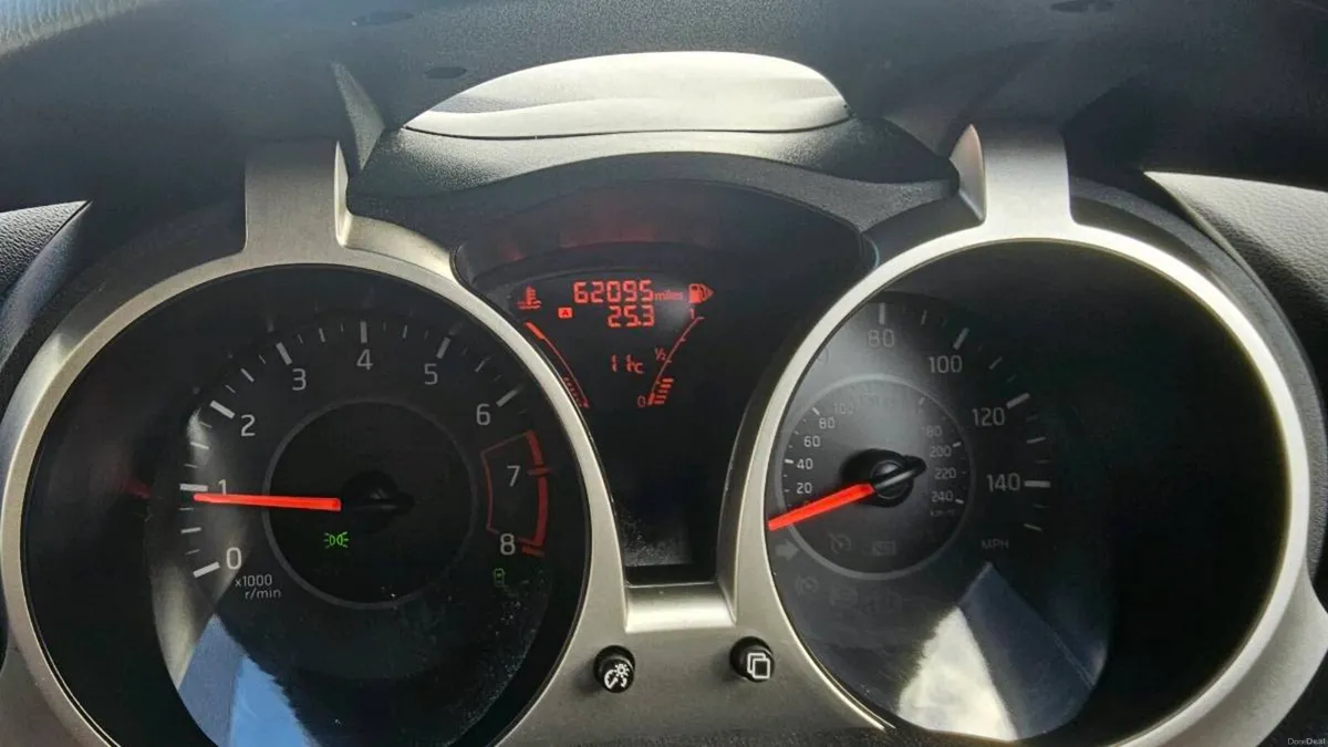 Nissan Juke 2018 1.2 Petrol | High Spec Low Milage - Image 2