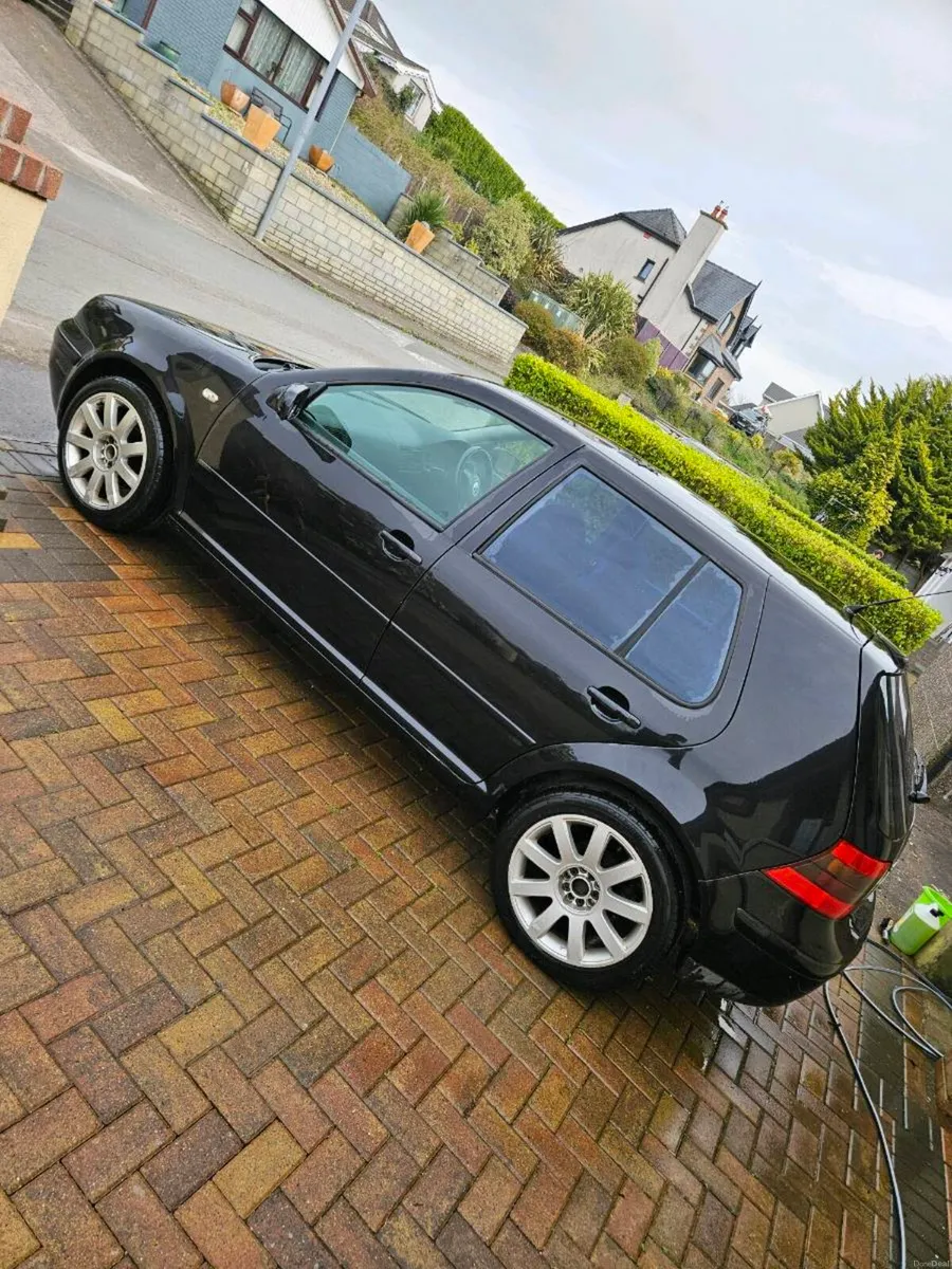 VW Golf Mk4 Sunroof - Image 3