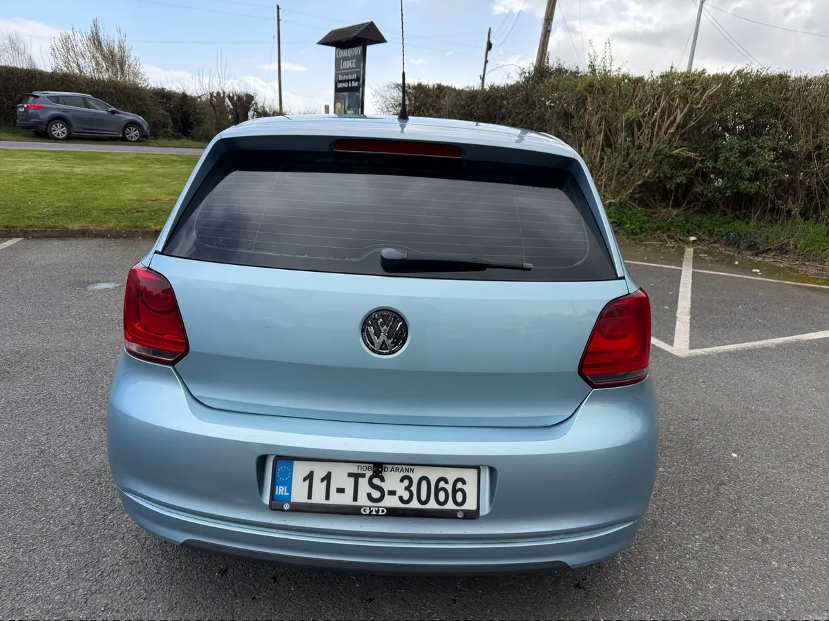 Volkswagen Polo 2011Manual 1.2 diesel TDI - Image 4